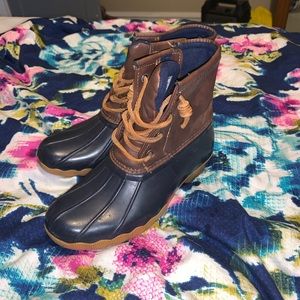 Sperry duck boots